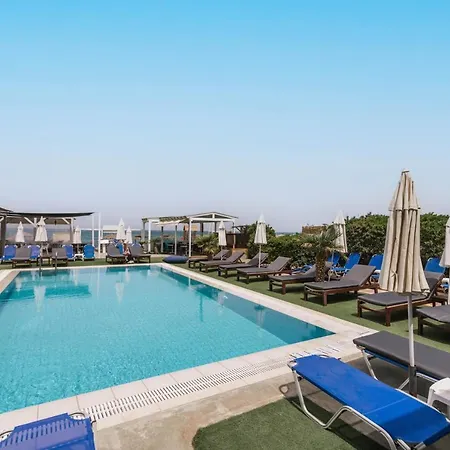 Havana 5 Sea And Pool * Gazi